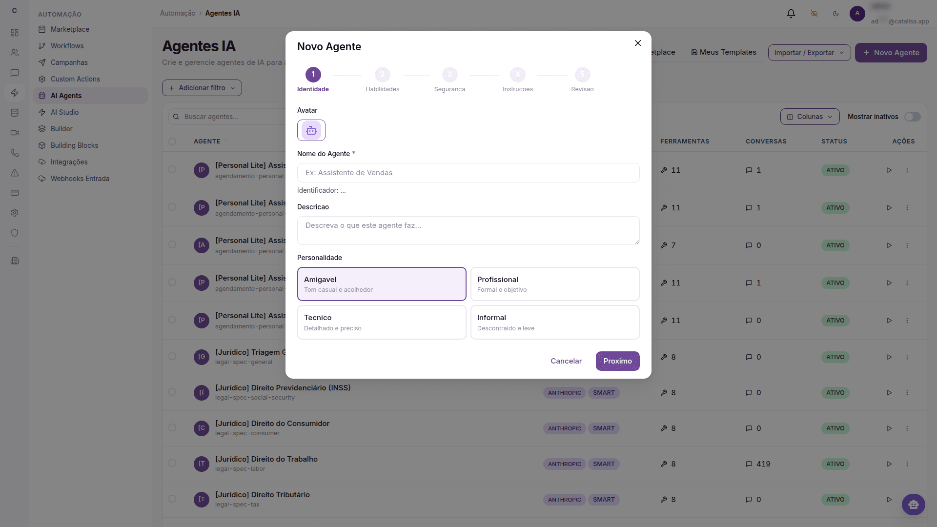 Referência da interface de criação de agente, com etapas de identidade, habilidades, segurança, instruções e revisão.